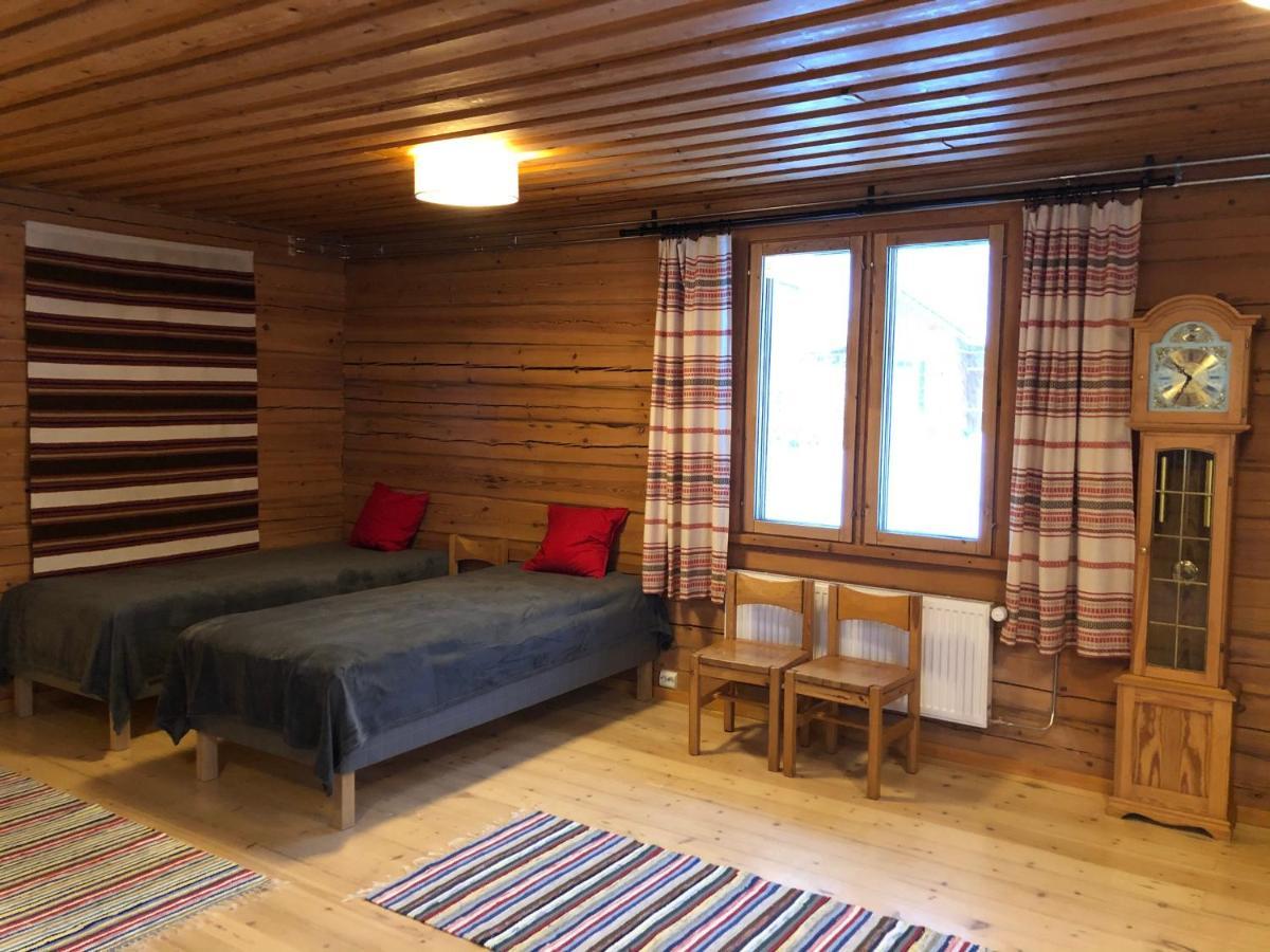 Lake Sieri House 罗瓦涅米 外观 照片